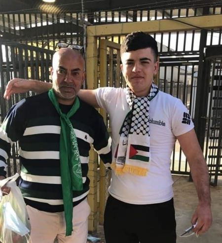 لحظة الافراج عن الاسير الفتى سليمان قطش من يبرود